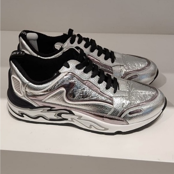 🔥💙NEW WITH TAGS💙🔥Sandro flames sneakers choose the color U’RE looking for - Picture 7 of 8